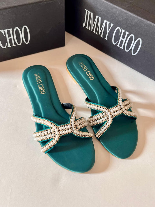 JIMMYCHOO PEARLS (FLAT)
with brand box