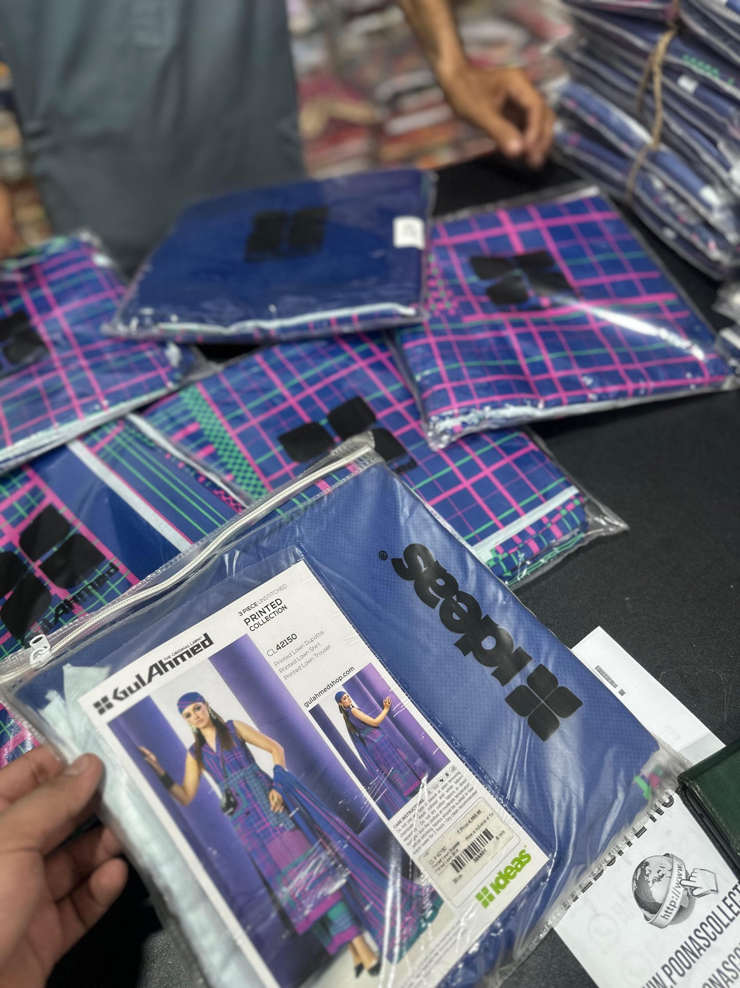 GulAhmed Original Lawn Unstitched 3Pcs