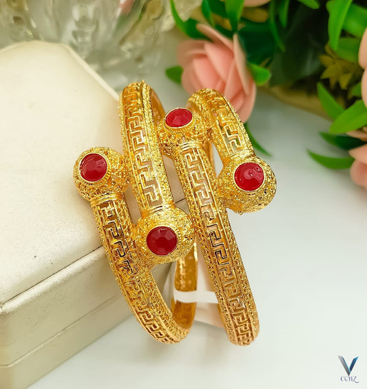 🌺Fancy China Gold plated Versace Bangles 🌺